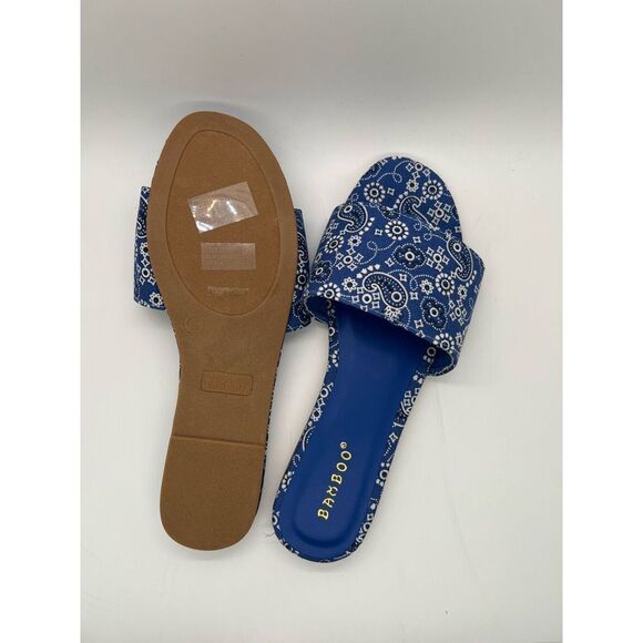 Bamboo Women's Zest-16 Blue Bandana Print Flat Sandals Size 8.5 New - Picture 6 of 7